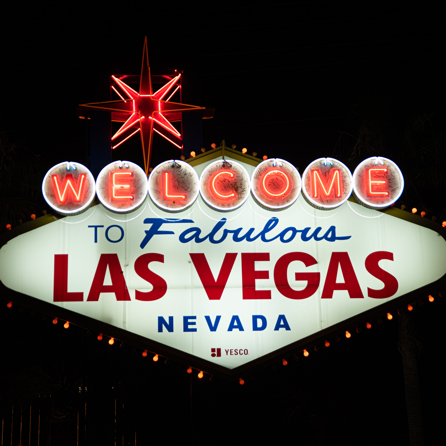 vegas-neon-classic-signs-beyond-the-boneyard_file_6.jpg
